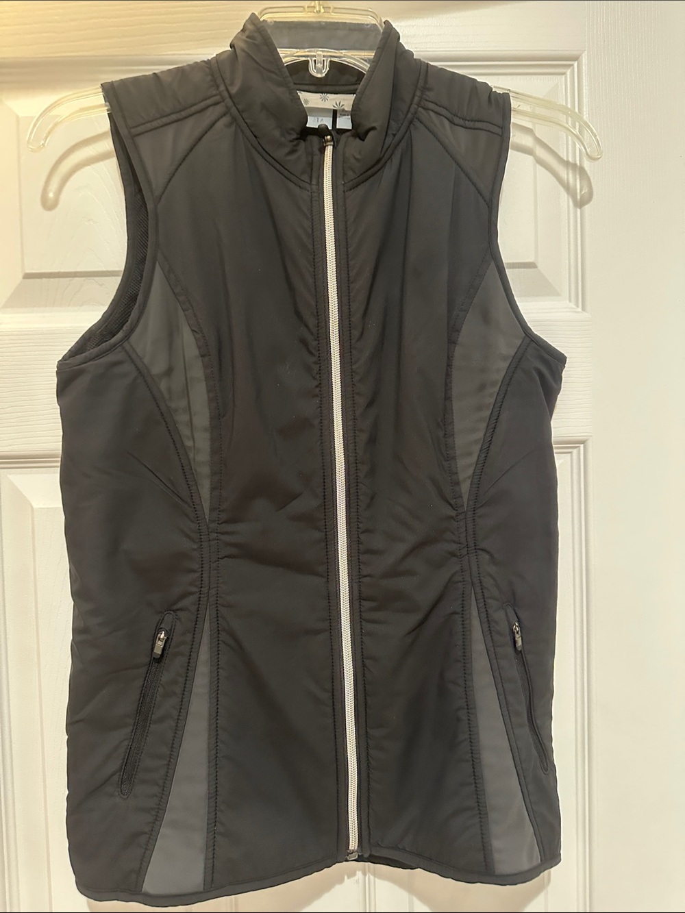 Athleta Black Quilted Vest with Center Zip